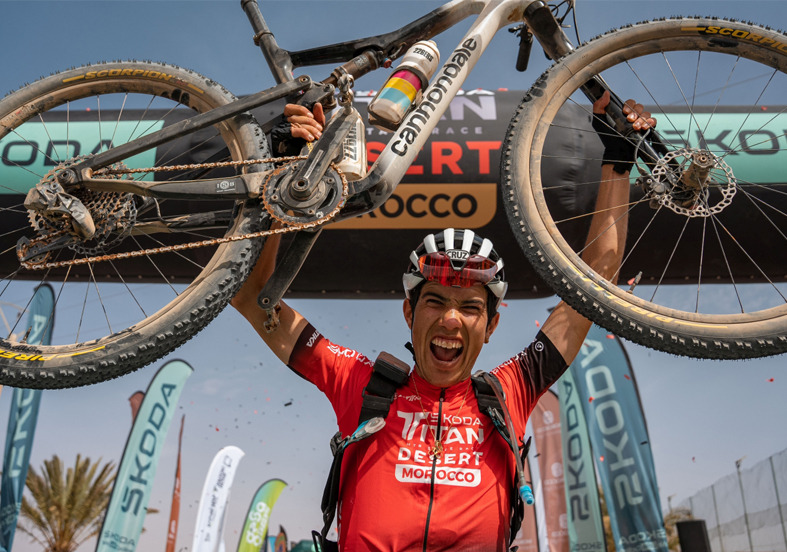 Bou gana la Titan Desert, un premio a su constancia y más de 6.000 km hechos en pruebas Titan World Series